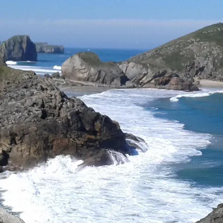 Mansion With Pool & Terrace بيت للعطل Nava